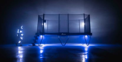 Akrobat XCITYX - the largest garden Trampoline ever