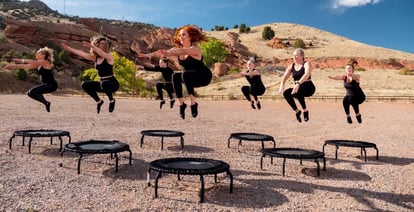 Akrobat - Nove dimenzije uporabe trampolinov v fitnesih!
